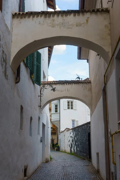 Tarihsel Merano Bolzano Trentino Alto Adige Talya Kemerli Bir Sokak — Stok fotoğraf