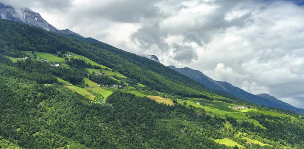 Summer Landscape Cycleway Venosta Valley Adige River Bolzano Province Trentino — Stock Photo, Image