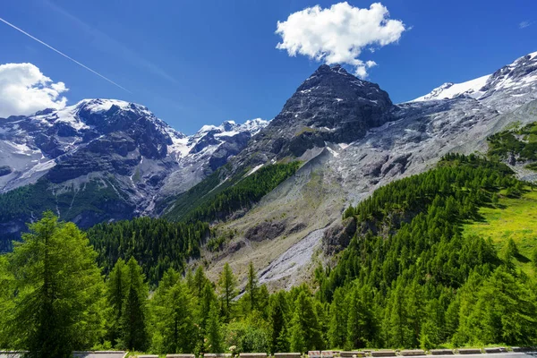 Paisaje Montañoso Largo Del Camino Hacia Paso Stelvio Provincia Bolzano —  Fotos de Stock