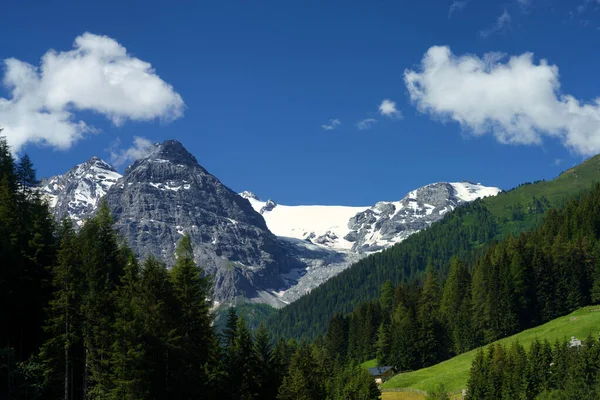 Paisaje Montaña Largo Del Camino Hacia Paso Stelvio Provincia Bolzano —  Fotos de Stock
