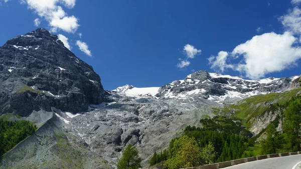 Berglandschap Langs Weg Naar Stelvio Pas Provincie Bolzano Trentino Alto — Stockfoto