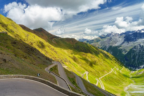 Bergslandskap Längs Vägen Till Stelvio Pass Bolzanoprovinsen Trentino Alto Adige — Stockfoto