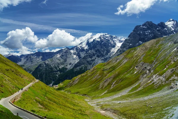 Berglandschap Langs Weg Naar Stelvio Pas Provincie Bolzano Trentino Alto — Stockfoto