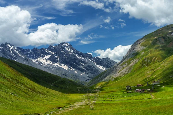 Stelvio Geçidi Boyunca Uzanan Dağ Manzarası Sondrio Ili Lombardy Talya — Stok fotoğraf