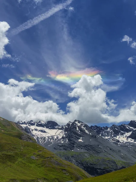 Iridescent Cloud Road Stelvio Pass Sondrio Province Lombardy Italy Summer — Stock Photo, Image