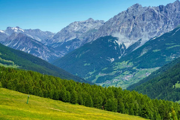 意大利伦巴第桑德罗省Passo Gavia 夏季山口景观 — 图库照片