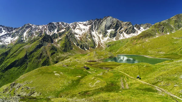 Passo Gavia Prowincja Brescia Lombardia Włochy Letni Krajobraz Wzdłuż Przełęczy — Zdjęcie stockowe