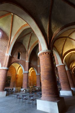Morimondo, Milan, Lombardy, İtalya: ortaçağ manastırının içi