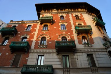Milan, Lombardy, İtalya: Procaccini üzerinden eski konut binasının ön cephesi