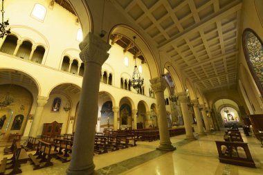 Milan, Lombardy, İtalya: tarihi Sant Agostino kilisesinin içi