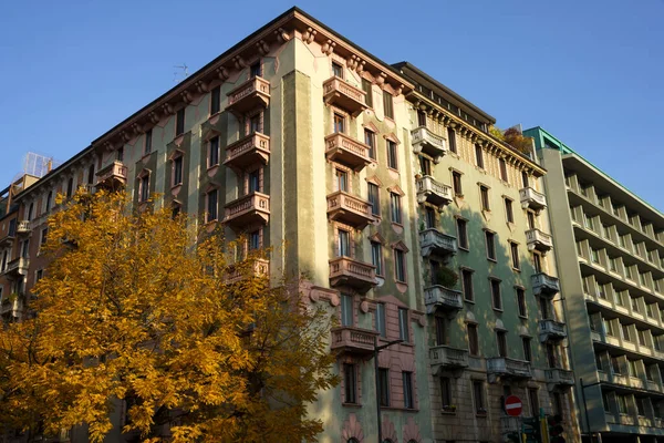 Milano Lombardia Italia Facciata Dello Storico Palazzo Residenziale Lungo Corso — Foto Stock