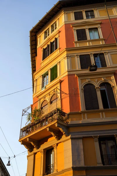 Milão Lombardia Itália Fachada Antigo Edifício Residencial Longo Paolo Sarpi — Fotografia de Stock