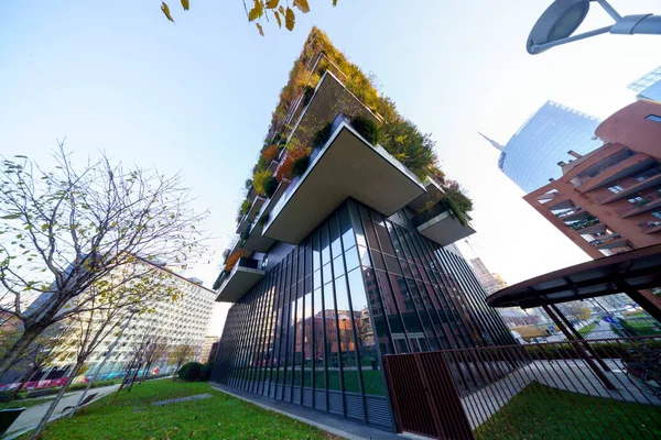 Milão Lombardia Itália Edifícios Residenciais Modernos Conhecidos Como Bosco Verticale — Fotografia de Stock