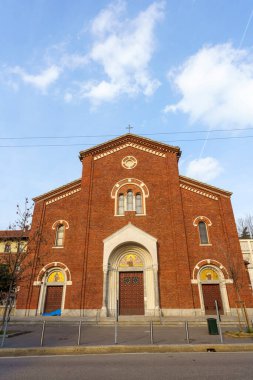Milan, Lombardy, İtalya: Marco Antonio Colonna aracılığıyla Cappella Santa Teresa del Bambino Gesu olarak bilinen eski kilisenin cephesi