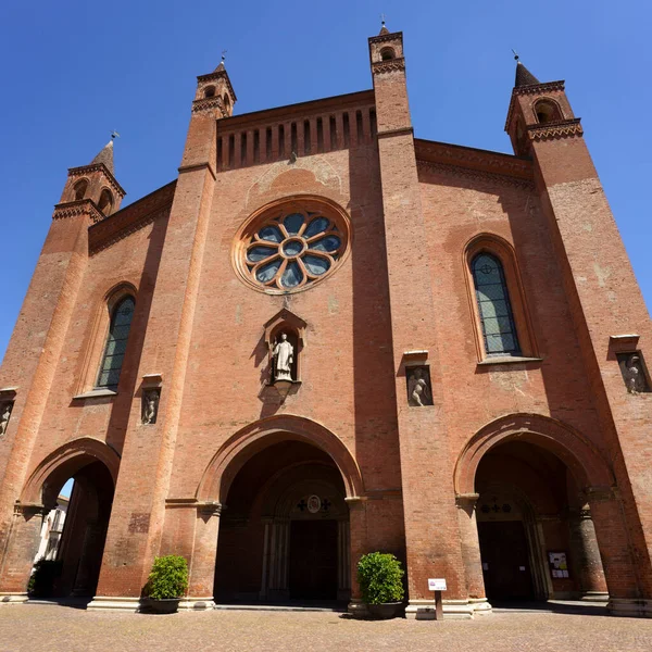 Зовнішній Вигляд Історичного Собору Альба Провінція Кунео Ємонт Італія — стокове фото