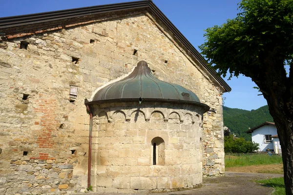 Exterior Igreja Medieval Sant Antonio Borghetto Borbera Província Alessandria Piemonte — Fotografia de Stock