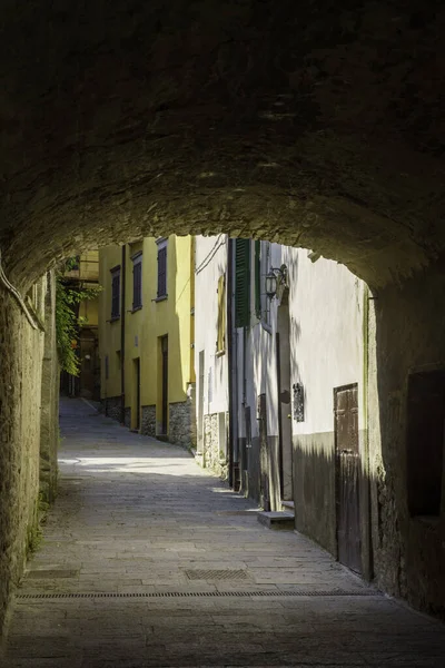 Rua Garbagna Cidade Histórica Província Alessandria Piemonte Itália — Fotografia de Stock