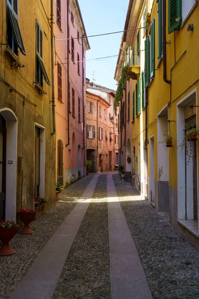 Calle Garbagna Ciudad Histórica Provincia Alessandria Piamonte Italia — Foto de Stock