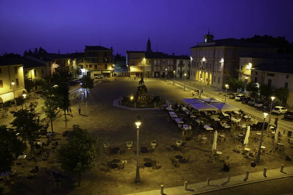 Agazzano Piacenza Emilia Romagna Piazza Principale Notte — Foto Stock