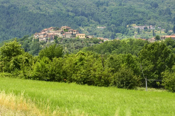 Regnano, oude dorp in Toscane — Stockfoto