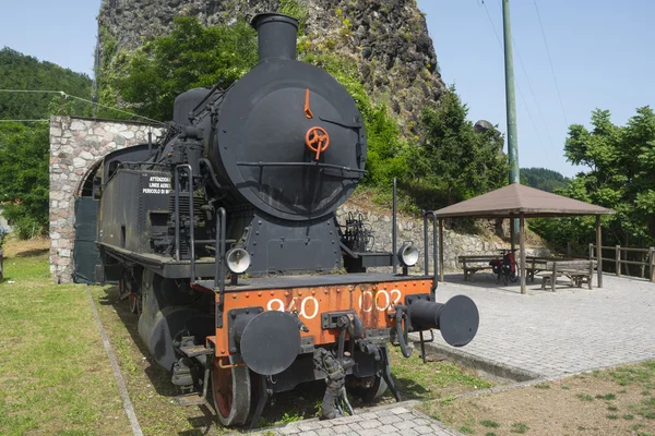 Régi mozdony Toszkánában — Stock Fotó