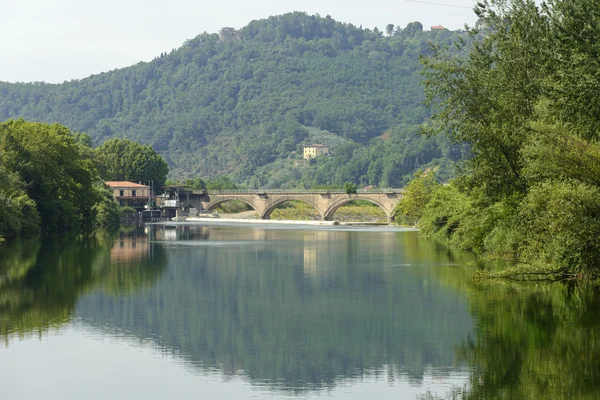 Río Serchio, Toscana (Italia) ) — Foto de Stock