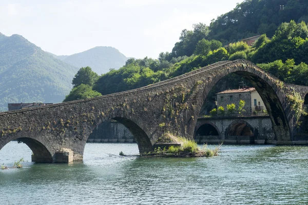 Ponte della Maddalena (Toscana, Italia) ) — Foto de Stock