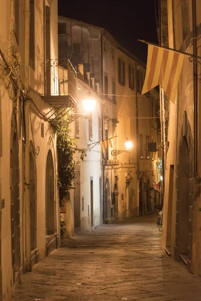 Gece Bolsena (İtalya) — Stok fotoğraf