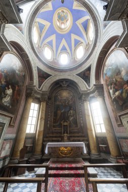 Viterbo (İtalya), duomo