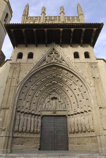 Huesca (Aragon), Gotik katedral cephe — Stok fotoğraf