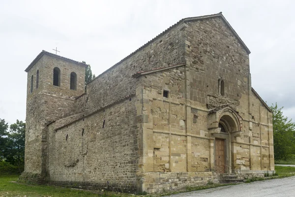 Montefeltro (Marche, Italia): chiesa medievale — Foto Stock