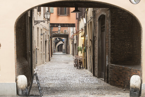 Ferrara (Emilia-Romagna, Italy): typical street in the medieval quarter