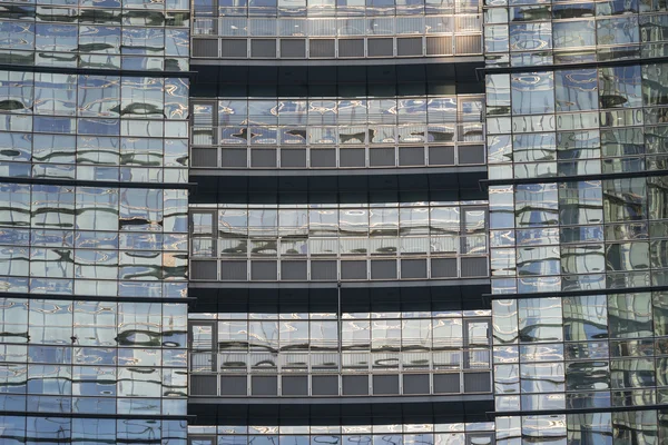 Milano, modern byggnad — Stockfoto