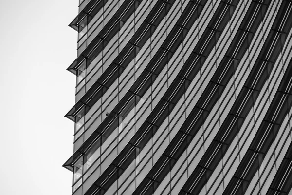 Milan, moderní budova — Stock fotografie