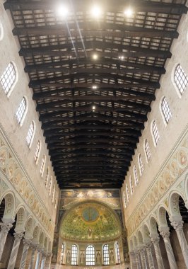 S. Apollinare Classe (Ravenna içinde)