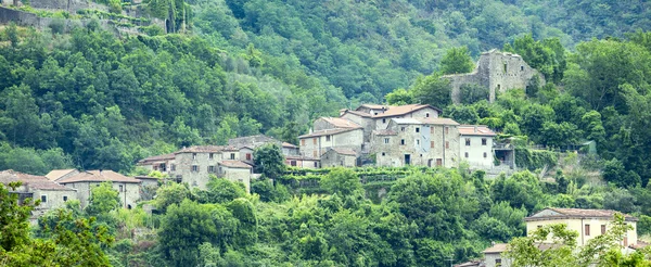 Codiponte, antiguo pueblo en Toscana —  Fotos de Stock