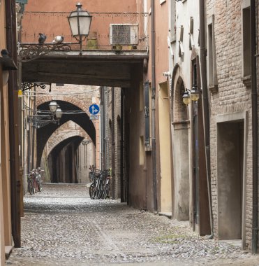 Ferrara (İtalya)