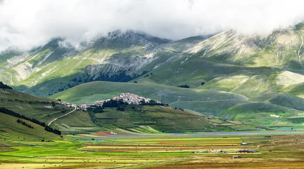 Piano Grande di Castelluccio (Италия) ) — стоковое фото