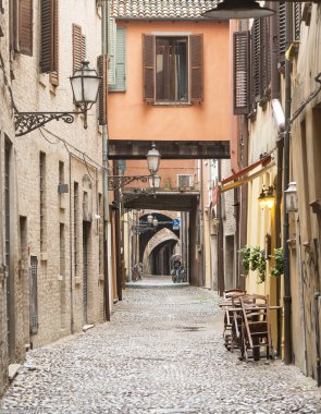 Ferrara (İtalya)