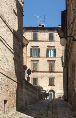 Macerata (yürüyüşleri, İtalya)