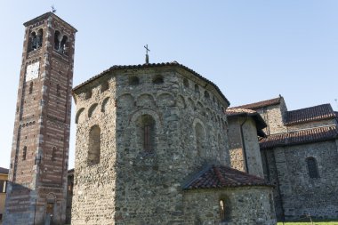 Agliate - kilise San Pietro