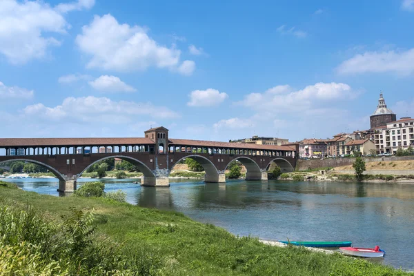 Pavía (Italia): puente cubierto —  Fotos de Stock