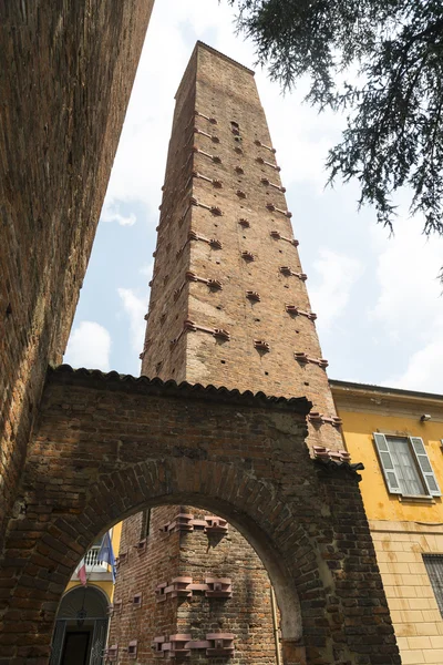 Pavia (Itália): Torres medievais — Fotografia de Stock