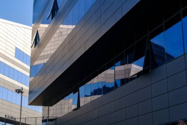 Portello parkındaki modern ofis binaları Milano, Lombardy, İtalya