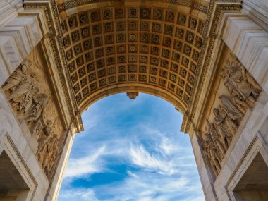 Milano, Lombardiya, İtalya 'da Arco della Pace olarak bilinen tarihi kemer.