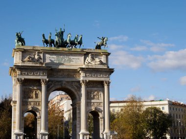 Milan, Lombardiya, İtalya: Arco della Pace, tarihi kemer