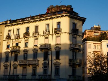 Milano, Lombardiya, İtalya 'daki Via Corleone boyunca eski yerleşim yerleri