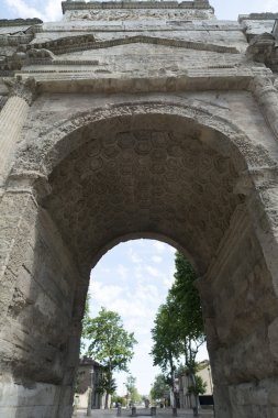 Orange, Roma Arch