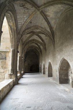 Narbonne (Fransa), katedral manastır