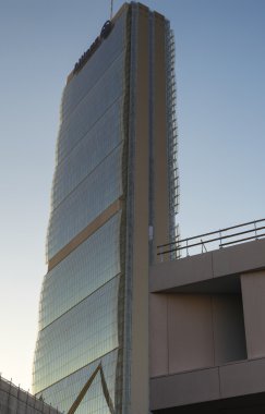 Milano (İtalya): modern binalar